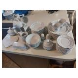 54 pcs Pfaltzgraff Poetry Dishes Set