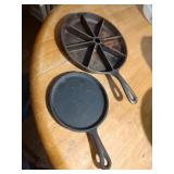Lodge Cornbread Skillet & Unknown 6' Griddle