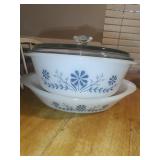 2 Glasbake Primrose Dream Dishes