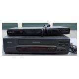 Samsung Blu-ray BD-F5700 Player w/ Magnavox VHS HQ