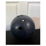 Columbia 300 Bowling Ball with Bag