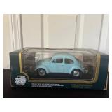 1:18 Volkswagen Beetle (1967) 12'x6''x5''