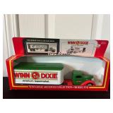 Winn-Dixie Archives Model Truck 9.5''