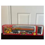 Battery-Operated Kenworth Hauler 23''