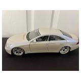 Maisto Mercedes-Benz CLS-Class 10.5''x3.5''x3.5''
