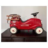 Radio Flyer Fire Engine No. 927x12x32