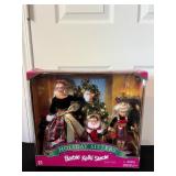 Holiday Sisters Barbie Gift Set 13''