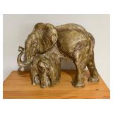 (Heavy) Vtg Elephant Figurine18x7x14