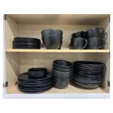 Threshold Stoneware Dish Set