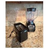 Hamilton Beach Blender & Black Toaster