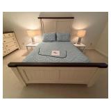 Queen Bed w/Adj. Electric Base65x88x63.5
