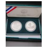 1999 Yellowstone Proof & Unc Silver Dollar Set
