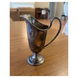 WM Rogers 1110 Silver Plated Creamer 5.5'