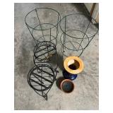 Metal Plant Stands And Pots