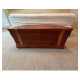 Cedar Chest40×20.5×16.75