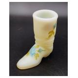Fenton Custard Uranium Glass 2.5' Boot