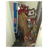 Christmas Decor & Hallmark Ornaments