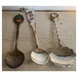 3pc Souvenir & Silverplate Collector Spoons