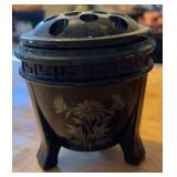 L.E. Smith Black Amethyst Jardiniere w/Flower Frog