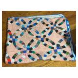 Patchwork Double Wedding Ring Quilt