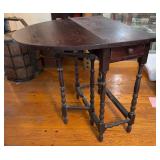 Mahogany Drop-Leaf Gate-Leg Table w/ Drawer