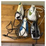 4 Assorted Electric Irons incl. Black+Decker