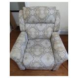 Southern Motion Inc. Electric Reclining Chair