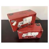 Ford Model A Tanker & Delivery Van Banks1/25