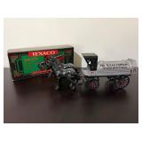 1925 Stake Truck & Horse/Buggy15"