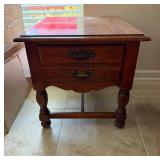 Vtg Wooden Side Table w/Drawers22x27x21