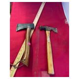 2 Hatchets
