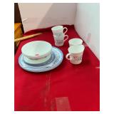 Corelle Service for 4 Set