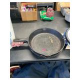 3 Cast Iron Pots