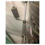 2 Tripods