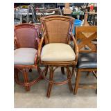 Rattan Swivel Bar STool
