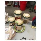 4 Canisters Set and Plate
