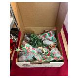 Vintage Decorations Lot