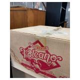 Vintage NOS Log Cabin Dutch Oven Accessories