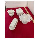 4 Piece Milk Glass Lot
