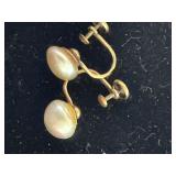 Vintage Pearl Earrings