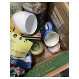 Linens & Kitchenware Lot