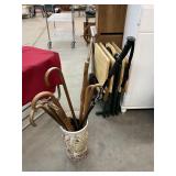 Vintage Canes and Owl Ur