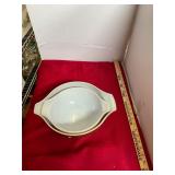 2 Piece Vintage Pyrex Lot