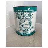 Davy Crockett Irvington VA Gallon Oyster Can