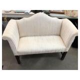 William Alan Inc Setee