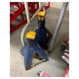 Pair of Jackstands