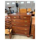 Virginia Galleries Henkel Harris 2 Over 4 Chest