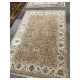 6x9 Hand Tofted India Rug
