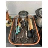 Kitchen Utensil Lot