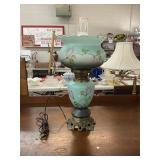 Antique Gone With the Wind Lamp